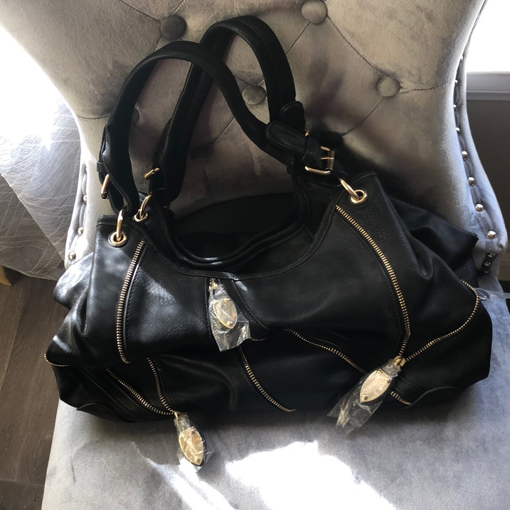 Beautiful black zipper bag (Just Fab bag)
